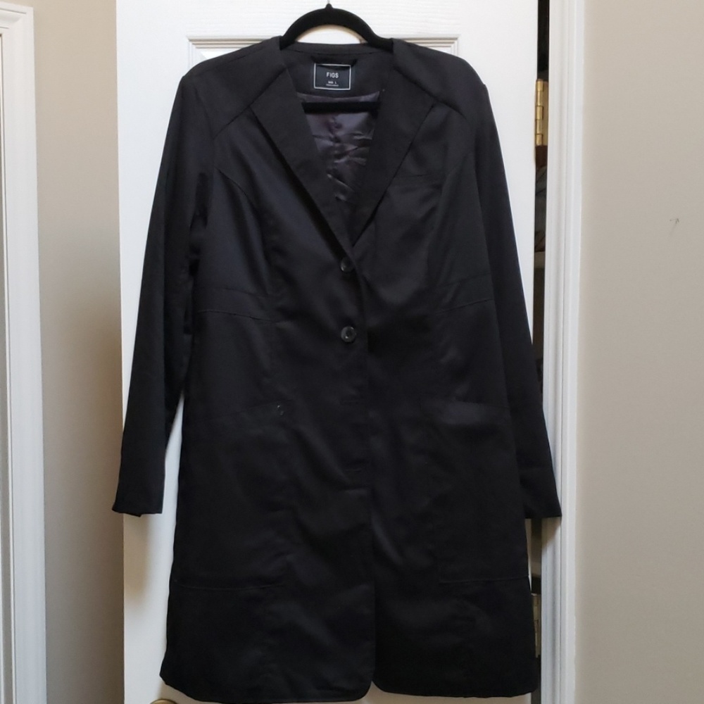 FIGS Aurora Lab Coat Size L Black